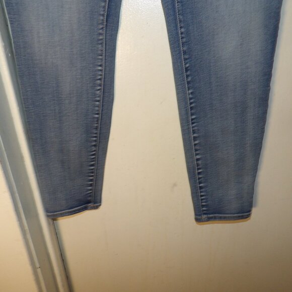 Maurices Mid Rise Skinny Jegging Jeans Sz L Reg - Picture 3 of 6